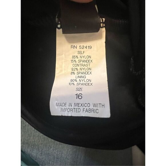 La Blanca One Piece Shirred Front Black Bathing Suit 16 - Picture 5 of 6